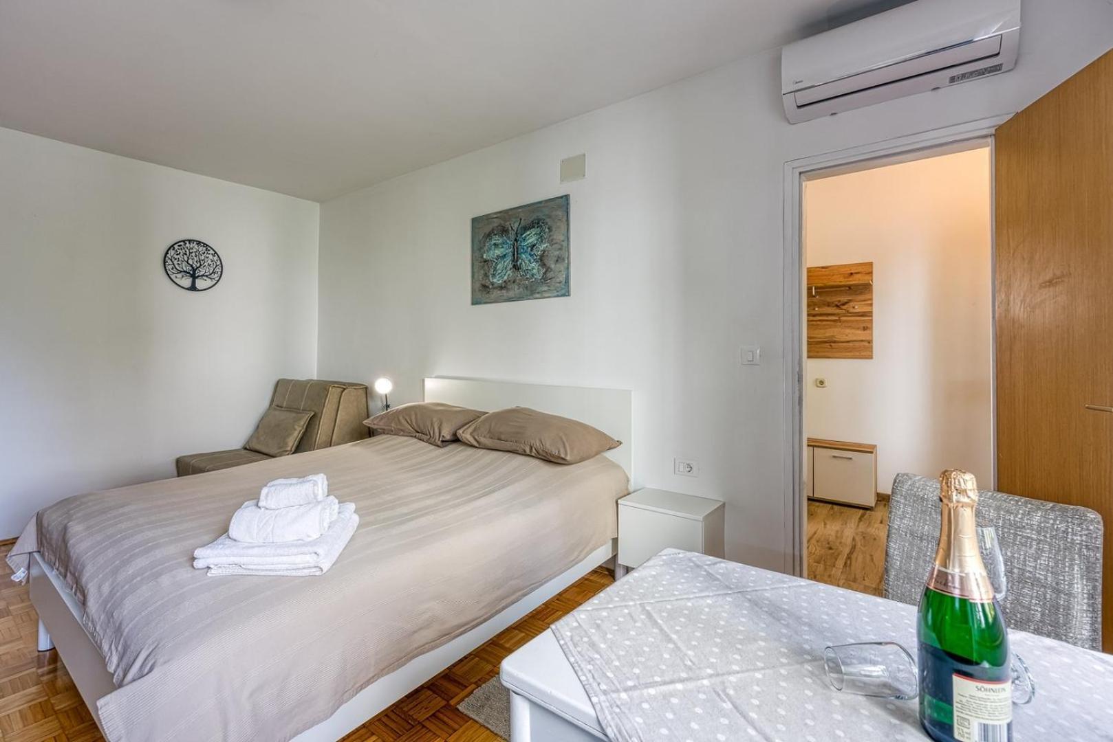 Aparments Jedro&Karlo Apartment Porec Exterior photo